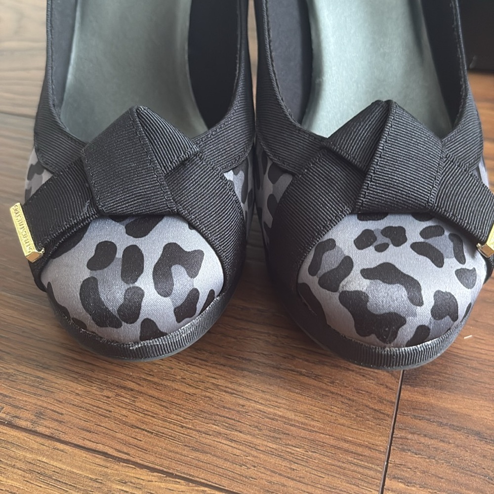Christian Siriano Leopard Heels - Picture 4 of 10